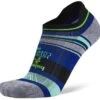 Balega Hidden Comfort Running Socks (Black/Blue) -Saucony Clothing Shop 25DD7E29 65A3 4D12 BAA4 BE4963DFFFF5
