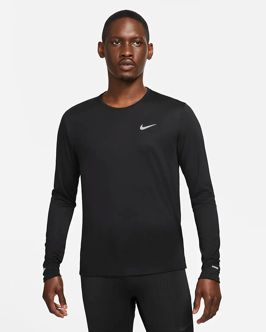 Nike Men’s DRI-FIT Miler Long Sleeve (010 - Black/Reflective Silver) 3 Nike Men’s DRI-FIT Miler Long Sleeve (010 - Black/Reflective Silver)