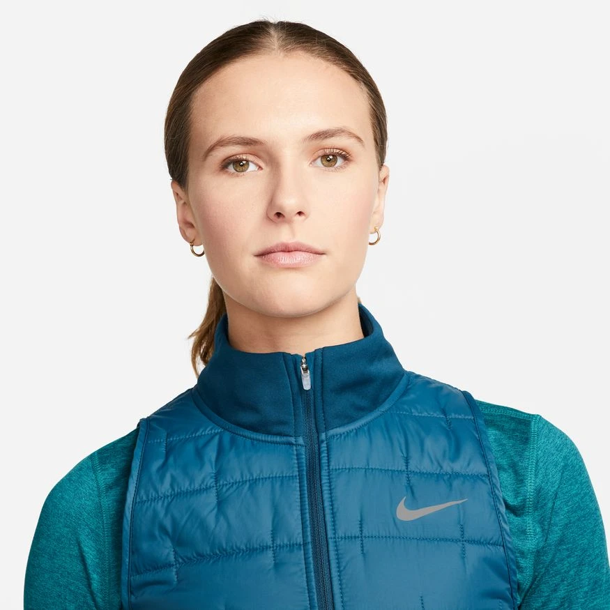 Nike Women's Therma-FIT Synthetic-Fill Running Vest (460 - Valerian Blue/Reflective Silver) 5 Nike Women's Therma-FIT Synthetic-Fill Running Vest (460 - Valerian Blue/Reflective Silver) - Image 3