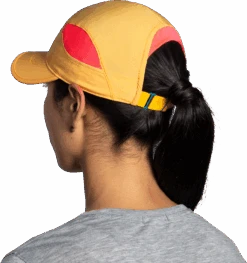 BROOKS Chaser Hat (813 - Sun Glow/Hyper Pink/Run Happy) -Saucony Clothing Shop B9B705F9 0652 47D4 BCFE AEEBA3960759