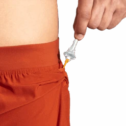 BROOKS Men's Sherpa 5" Short (644 - Red Clay) -Saucony Clothing Shop C78B9933 5194 41DC 80EB 7DF4D25398BE