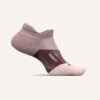 Feetures Elite Max Cushion No Show Tab (Lilac Mauve) -Saucony Clothing Shop EC50538 1 900x ab8f4840 5bc7 4601 a75a 5456603163ed