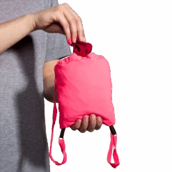 BROOKS Women's Canopy Jacket (633 - Razzmatazz/Quartz/Hyper Pink) -Saucony Clothing Shop F9458442 54E0 4E31 B4C2 150499E2D533