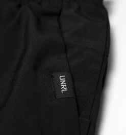 Men's Stride Short (Black) -Saucony Clothing Shop StrideShorts3 1024x1024 74931e06 d5d9 4476 b643 5897079d7aea