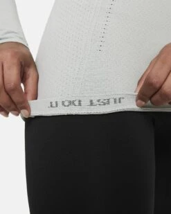 Nike Women's Dri-FIT ADV Aura (073 - Light Smoke Grey/Reflect Silver) 12 Nike Women's Dri-FIT ADV Aura (073 - Light Smoke Grey/Reflect Silver) -Saucony Clothing Shop dri fit adv aura womens slim fit long sleeve training top GBv7wV 2